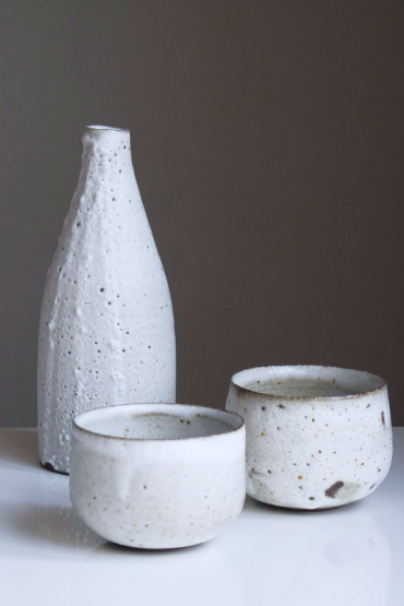 Bowl with two cups