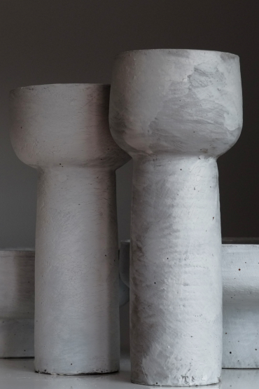 Deep white long bowl
